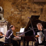 Concertando tra i leoni Concertando tra i leoni