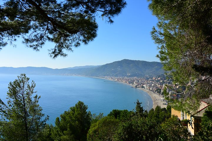 alassio-1832904__480 alassio-1832904__480